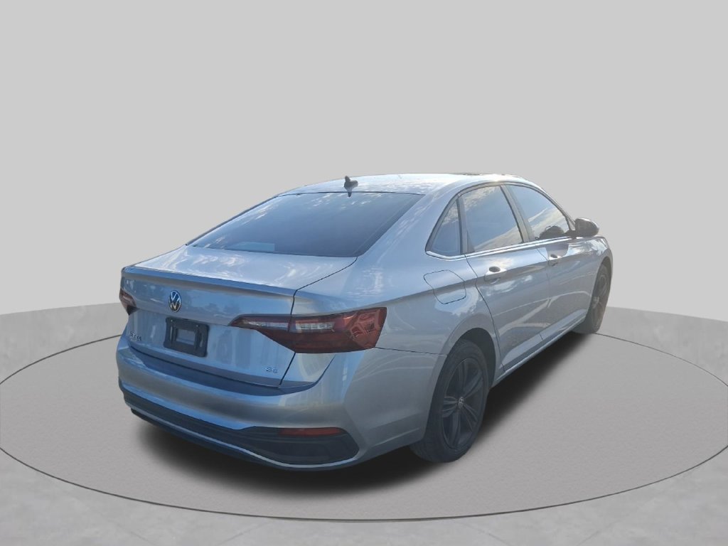 Used 2022 Volkswagen Jetta SE FWD image 6