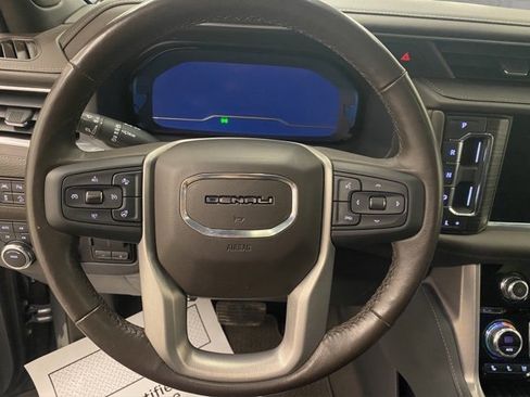 Used 2022 GMC Yukon Denali w/ Max Trailering Package image 16