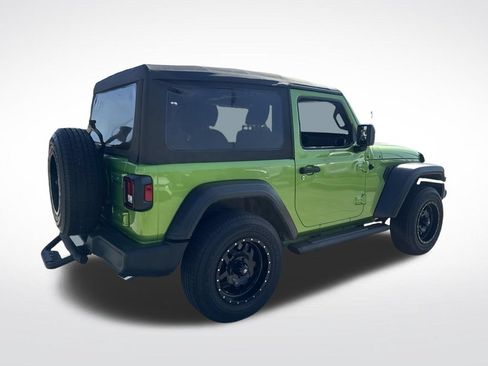 Used 2019 Jeep Wrangler Sport AWD/4WD image 6