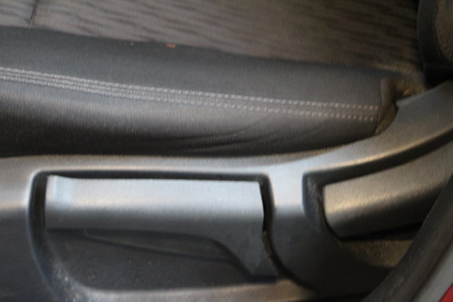 Used 2020 Nissan Rogue S AWD/4WD image 18