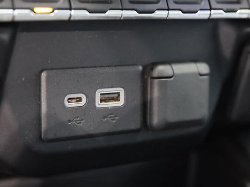 Used 2020 Chevrolet Silverado 1500 RST w/ All-Star Edition image 25