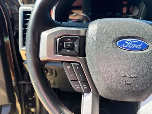 Used 2022 Ford F250 Platinum w/ FX4 Off-Road Package AWD/4WD image 24