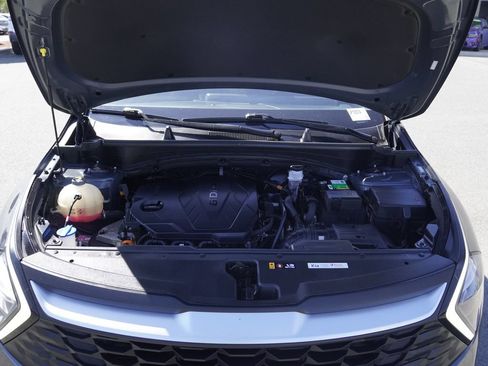 Used 2023 Kia Sportage LX FWD image 34