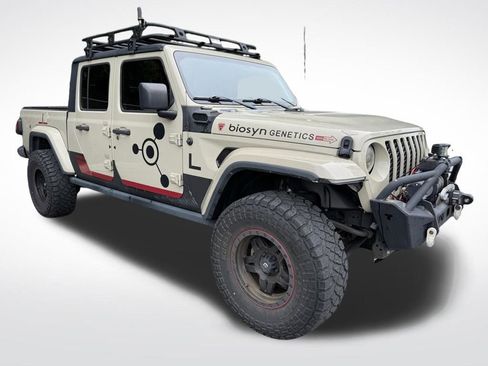 Used 2020 Jeep Gladiator Sport w/ Quick Order Package 24S AWD/4WD image 3