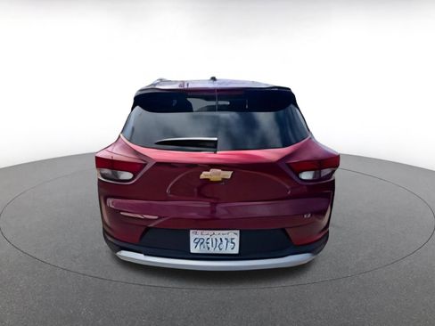 Used 2025 Chevrolet TrailBlazer LT image 6