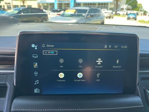 Used 2023 Chevrolet Tahoe Premier RWD image 32