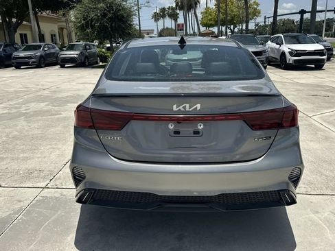 Certified 2023 Kia Forte GT-Line FWD image 7