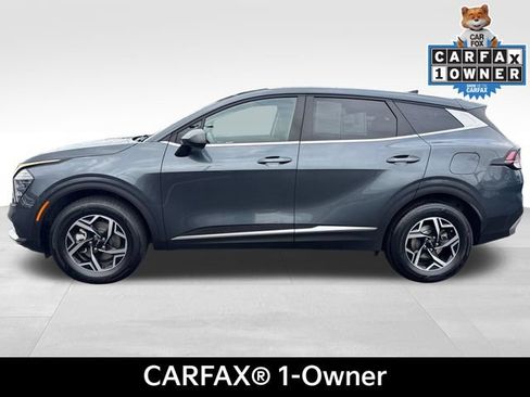 Used 2024 Kia Sportage LX AWD/4WD image 4