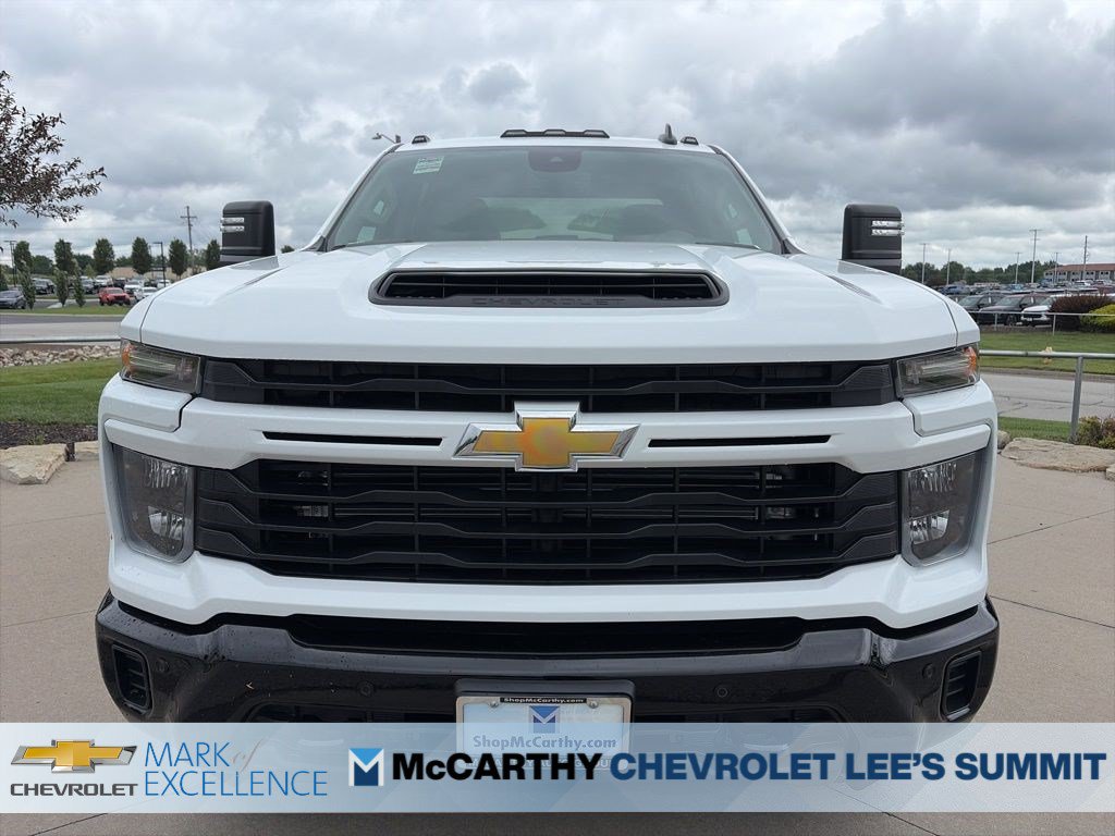 New 2026 Chevrolet Silverado 2500 Custom w/ Custom Value Package AWD/4WD image 3