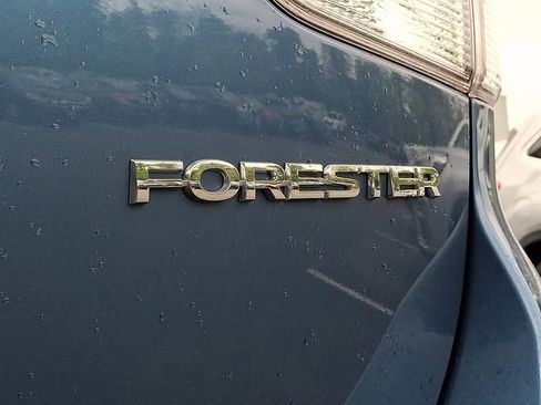 Used 2023 Subaru Forester Premium AWD/4WD image 31