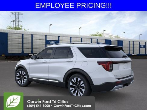 New 2026 Ford Explorer Platinum AWD/4WD image 5
