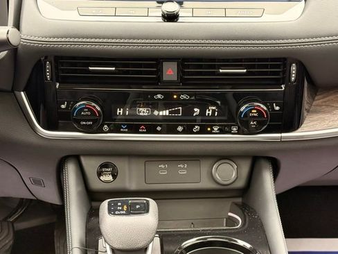 New 2026 Nissan Rogue Platinum w/ Platinum Premium Package image 29