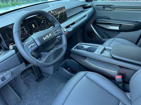 New 2026 Kia EV9 Light image 10