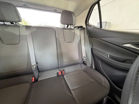 Used 2025 Buick Encore GX Preferred FWD image 35