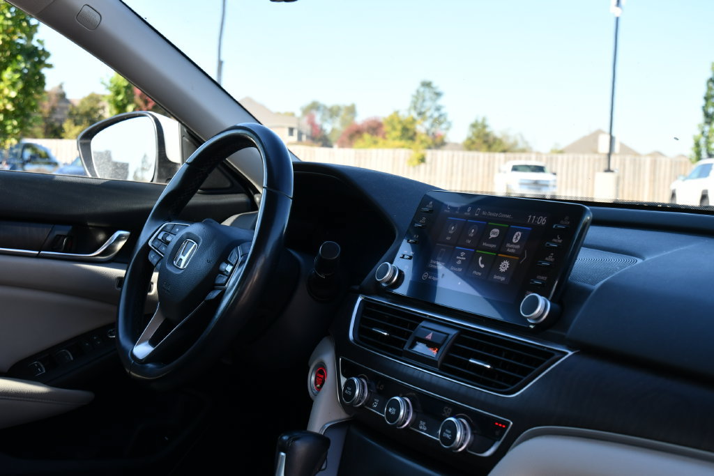 Used 2019 Honda Accord EX-L image 26