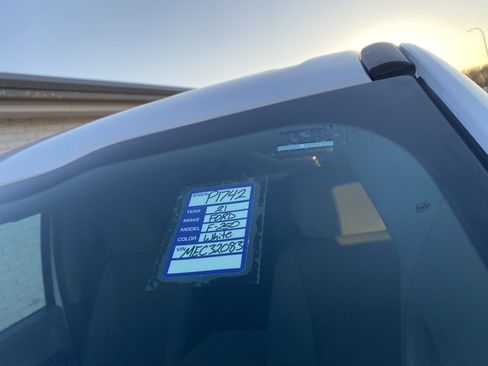 Used 2021 Ford F250 XL w/ STX Appearance Package image 13