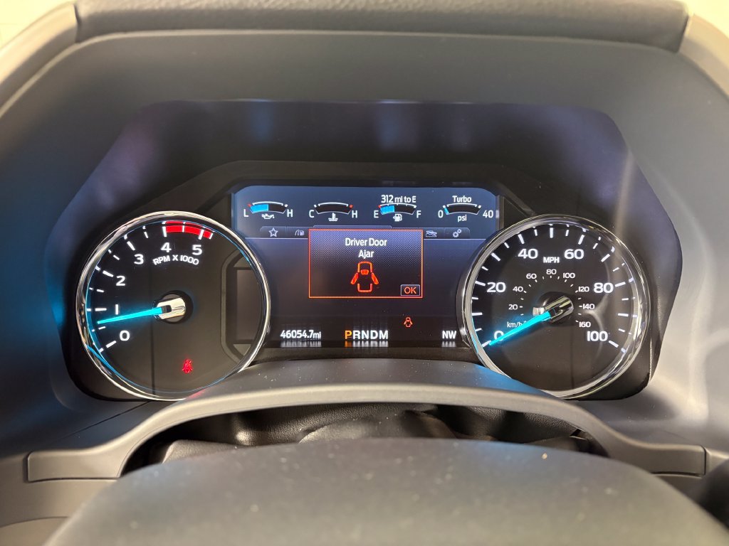 Used 2022 Ford F350 Lariat w/ Lariat Value Package AWD/4WD image 17