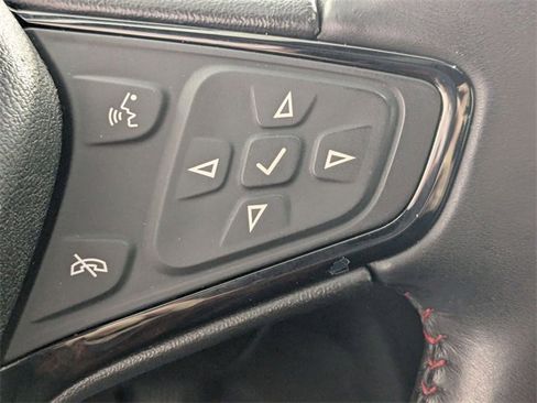 Used 2022 Chevrolet Equinox RS image 15