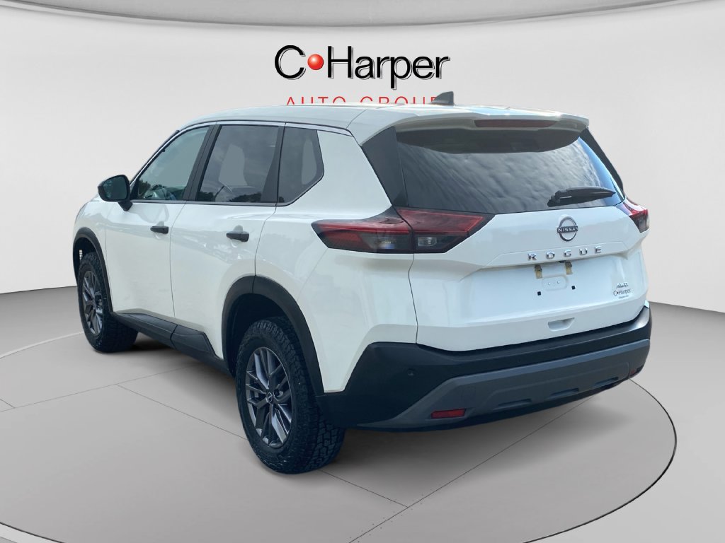 Used 2023 Nissan Rogue S AWD/4WD image 5