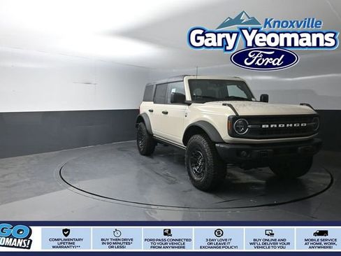 New 2026 Ford Bronco Big Bend w/ Black Diamond Package AWD/4WD image 1