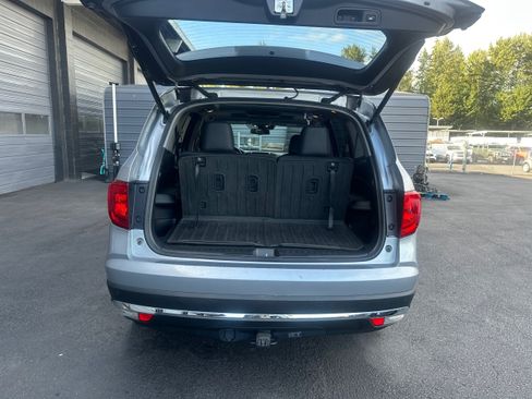 Used 2016 Honda Pilot Elite image 11