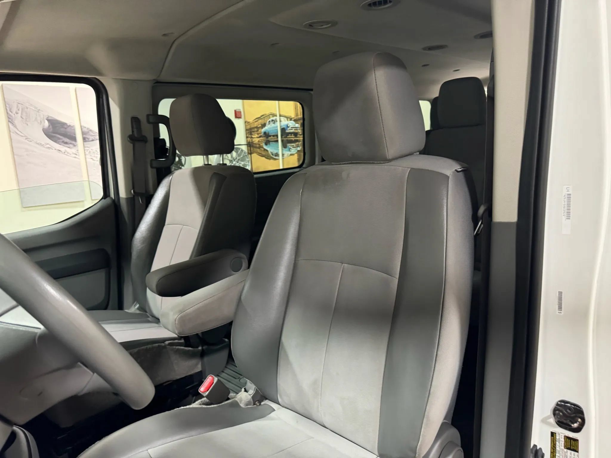 Used 2018 Nissan NV 3500 S RWD image 37