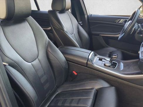 Used 2022 BMW X5 xDrive40i w/ M Sport Package AWD/4WD image 23