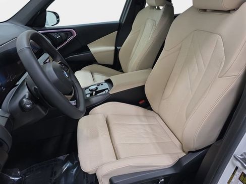 Certified 2025 BMW X3 xDrive30i w/ Convenience Package image 12