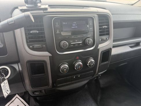 Used 2017 RAM 2500 Tradesman w/ Power Accessory Group RWD image 12