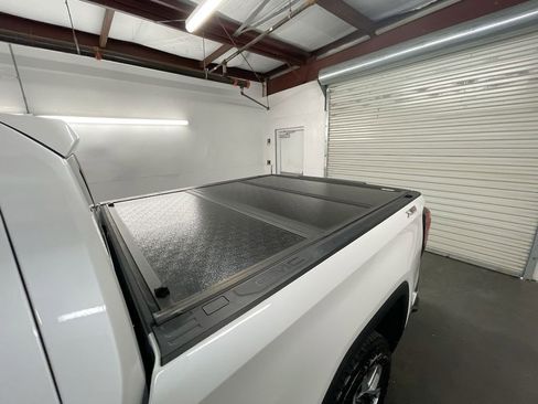 Used 2024 GMC Sierra 1500 SLT w/ SLT Premium Plus Package image 26