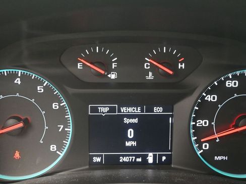 Used 2023 Chevrolet Equinox LS FWD image 10