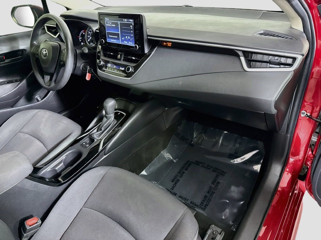 Used 2022 Toyota Corolla LE FWD image 28