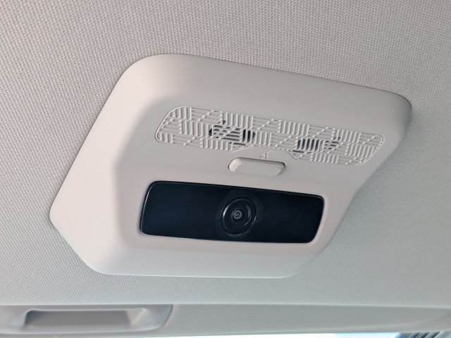 Certified 2026 Kia Carnival SX w/ SX Dark Edition Package FWD image 21