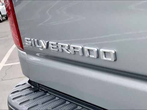 Used 2025 Chevrolet Silverado 2500 Custom w/ Custom Value Package AWD/4WD image 30
