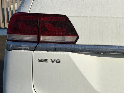 Used 2021 Volkswagen Atlas SE image 24