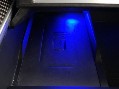 Used 2024 BMW X6 M60i w/ Dynamic Handling Package image 40