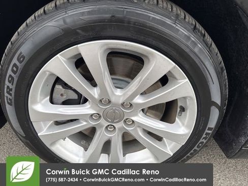 Used 2017 Chrysler 200 Limited Platinum w/ Comfort & Convenience Group image 7