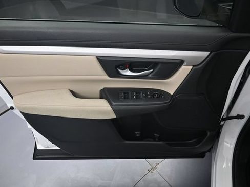 Used 2020 Honda CR-V LX image 20