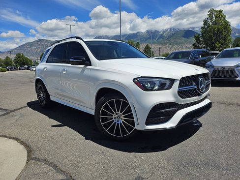 Used 2022 Mercedes-Benz GLE 350 4MATIC image 3