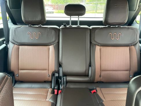 Used 2025 Ford Expedition Max King Ranch AWD/4WD image 12