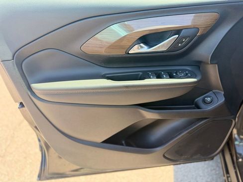 Used 2019 GMC Terrain SLE w/ Driver Convenience Package FWD image 10