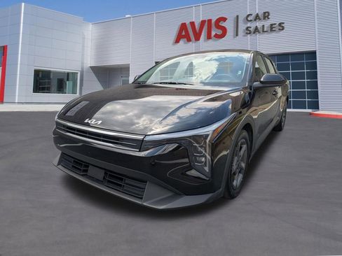 Used 2025 Kia K4 FWD image 1
