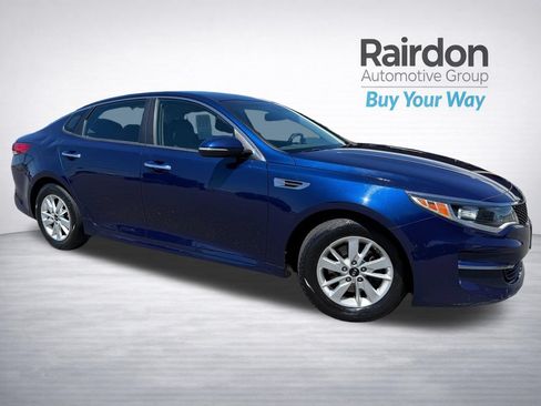 Used 2017 Kia Optima LX w/ Convenience Plus Package FWD image 1