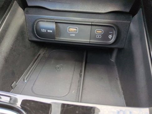 Used 2023 Kia Telluride S AWD/4WD image 29