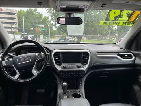 Used 2019 GMC Acadia SLT AWD/4WD image 17