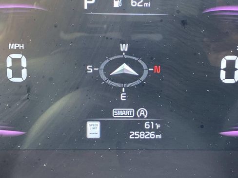 Used 2024 Kia Sportage EX AWD/4WD image 32