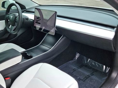 Used 2020 Tesla Model 3 Long Range AWD/4WD image 22