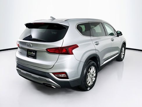 Used 2020 Hyundai Santa Fe SEL image 9
