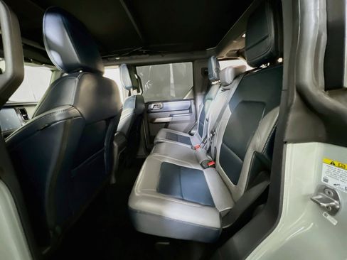 Used 2021 Ford Bronco First Edition AWD/4WD image 24