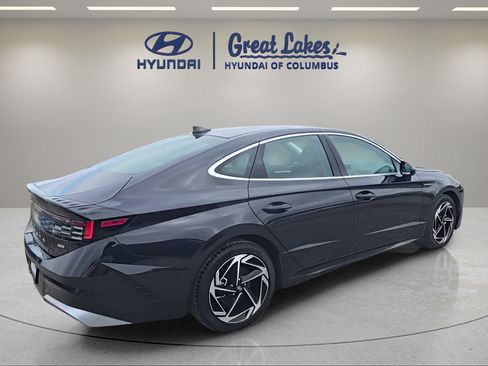 Certified 2026 Hyundai Sonata SEL AWD/4WD image 5